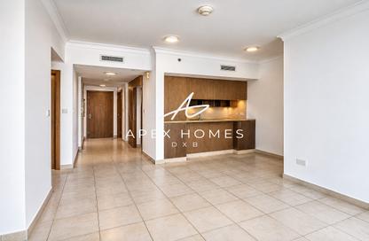 Apartment - 1 - 1 for rent in The Fairways North - The Fairways - The Views - Dubai Apartment - 1 - 1 for rent in The Fairways North - The Fairways - The Views - Dubai