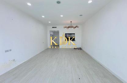 Apartment - 1 Bedroom - 2 Bathrooms for rent in Olympic Park 1 - Olympic Park Towers - Dubai Sports City - Dubai