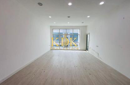 Apartment - 1 Bedroom - 2 Bathrooms for rent in Olympic Park 1 - Olympic Park Towers - Dubai Sports City - Dubai