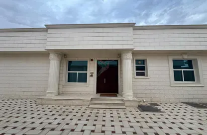 فيلا - 3 غرف نوم - 4 حمامات للايجار في نادي العين للسيدات - المرخانية - العين