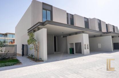 Villa - 3 Bedrooms - 4 Bathrooms for rent in Nad Al Sheba Gardens 2 - Nad Al Sheba Gardens - Nad Al Sheba - Dubai