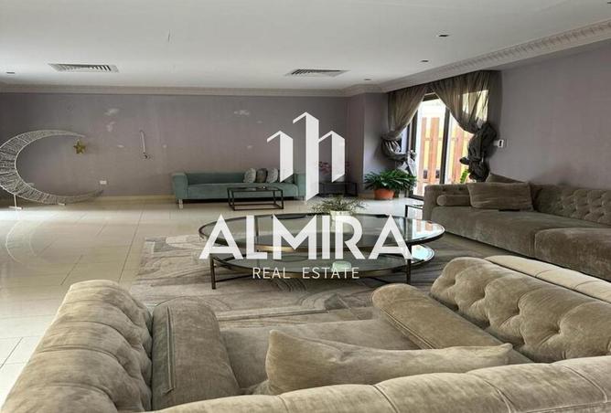 70692734 - Property Image 2