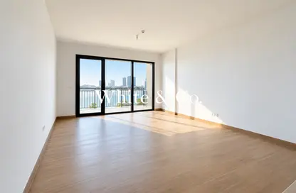 Apartment - 2 Bedrooms - 2 Bathrooms for sale in La Rive Building 4 - La Rive - Port de La Mer - La Mer - Jumeirah - Dubai