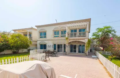 فيلا - 4 غرف نوم - 4 حمامات للبيع في فيلات طراز عربي - مثلث قرية جميرا - دبي