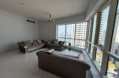 Apartment - 1 Bedroom - 2 Bathrooms for rent in Al Khan Corniche - Al Khan - Sharjah