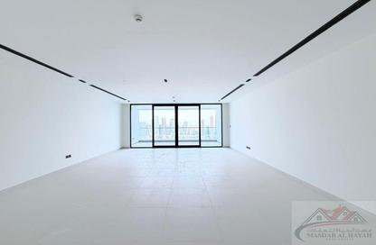 Apartment - 3 Bedrooms - 5 Bathrooms for rent in Sharjah Terraces - Al Khan Lagoon - Al Khan - Sharjah