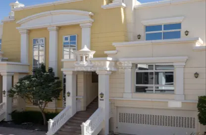 فيلا - 4 غرف نوم - 4 حمامات للبيع في قرية الفرسان - مدينة خليفة - أبوظبي