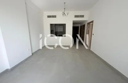 Apartment - 1 Bedroom - 2 Bathrooms for rent in International City Phase 2 - Al Warsan 4 - Al Warsan - Dubai