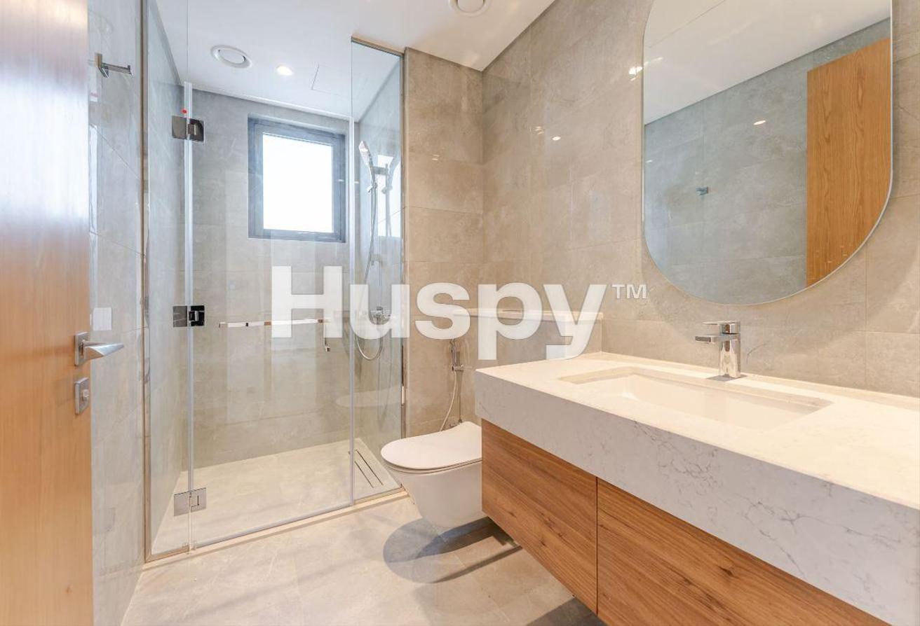 Vacant | Single Row | Maids and Drivers Room photo 9