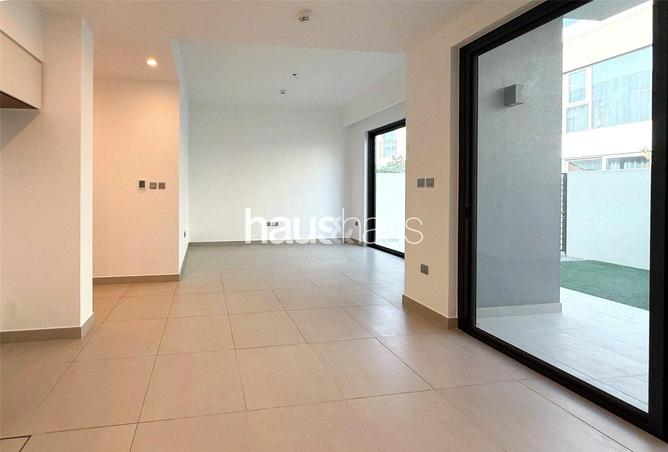 67819461 - صورة العقار 2