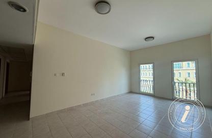 Apartment - 2 Bedrooms - 3 Bathrooms for rent in Building 108 to Building 137 - Contemporary Cluster - Discovery Gardens - Dubai