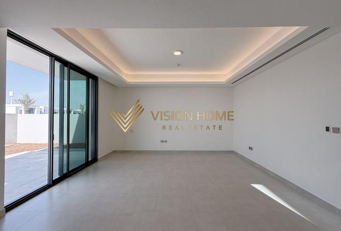 83661590 - Property Main Image