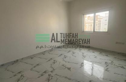 Apartment - 1 - 1 for rent in Al Qulaya'ah - Al Sharq - Sharjah