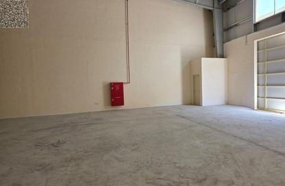 Warehouse - Studio for rent in Al Sajaa Industrial - Al Sajaa - Sharjah