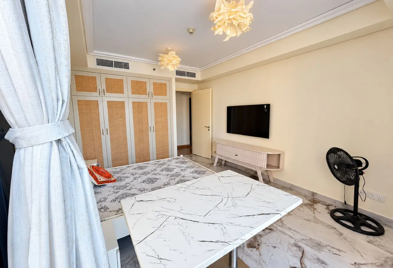 166541305 - Property Main Image