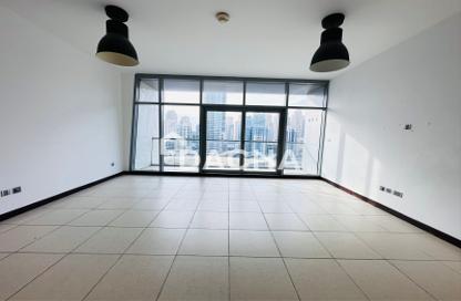 Apartment - Studio - 1 for rent in Indigo Tower - JLT Cluster D - Jumeirah Lake Towers - Dubai Apartment - Studio - 1 for rent in Indigo Tower - JLT Cluster D - Jumeirah Lake Towers - Dubai
