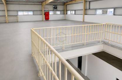Warehouse - Studio - 3 Bathrooms for rent in Al Warsan 2 - Al Warsan - Dubai