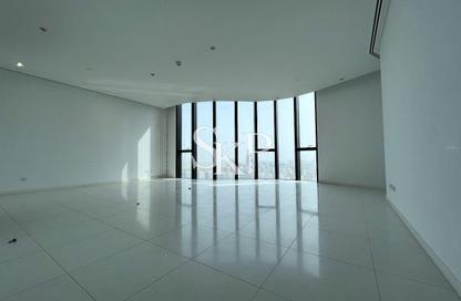 Apartment - 2 Bedrooms - 4 Bathrooms for rent in Burj Mohammed Bin Rashid at WTC - Corniche Road - Abu Dhabi