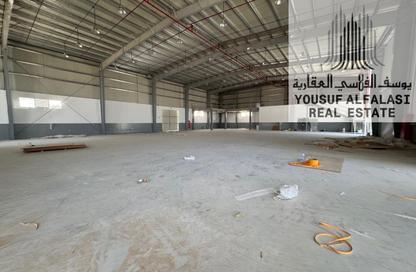 Warehouse - Studio - 2 Bathrooms for rent in Umm Al Thuoob - Umm Al Quwain