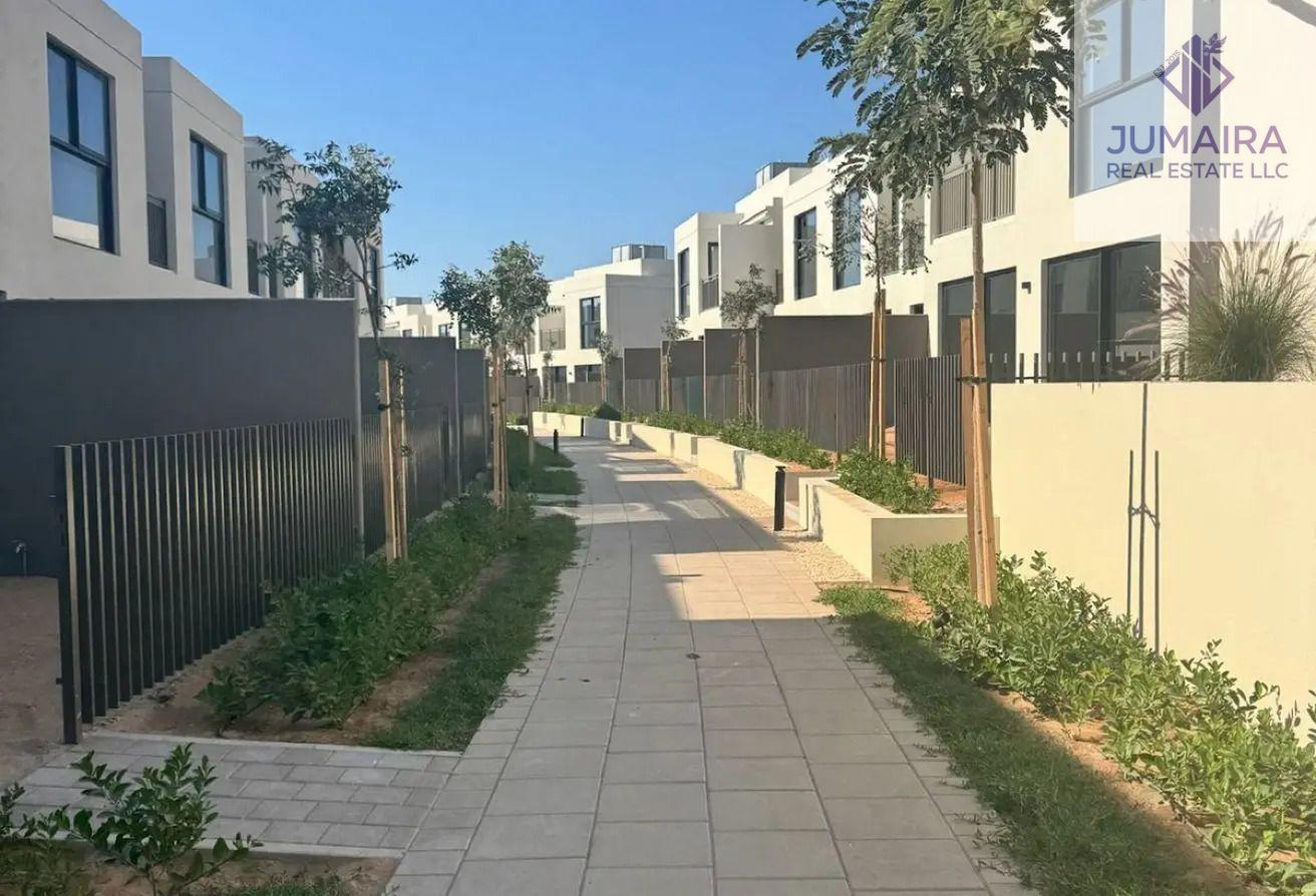 2BR + Maid | Falcon Island | Nearing Completion
