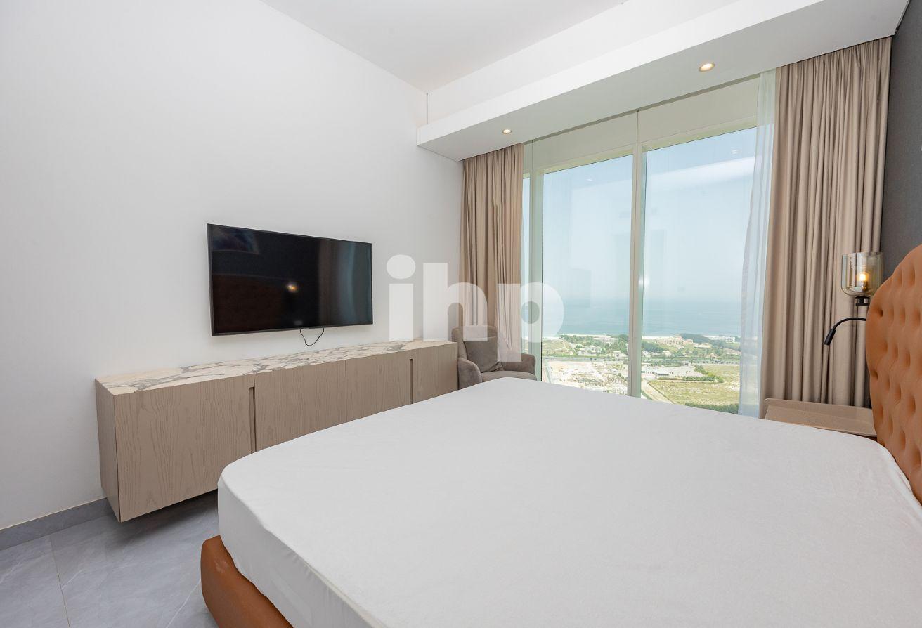 3BR | Penthouse|Panoramic Sea Atlantis & Burj view photo 17