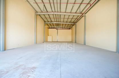 Warehouse - Studio for rent in Al Jlail - Al Sajaa - Sharjah