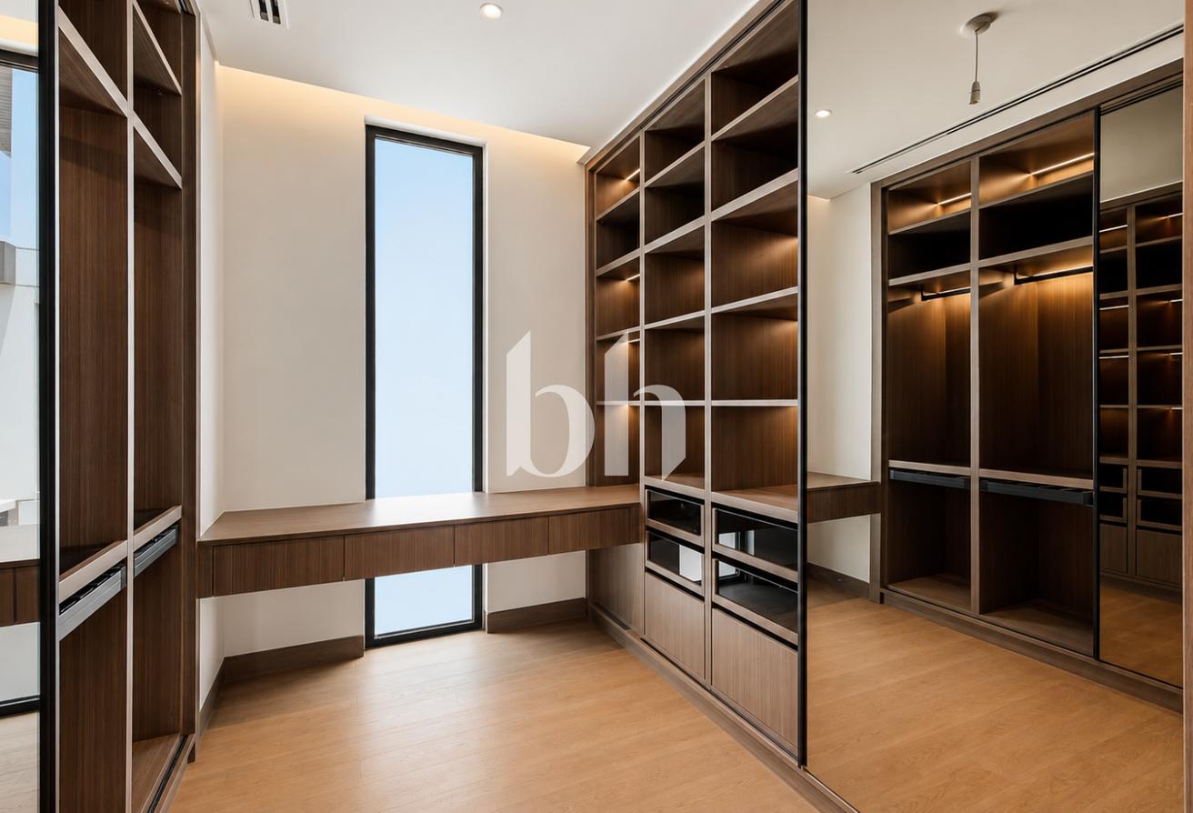 Genuine Listing | Private Garden | Keys in Hand photo 15