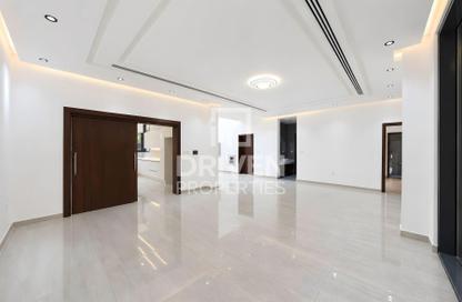 Villa - 5 Bedrooms - 6 Bathrooms for sale in Sobha Hartland Villas - Phase III - Sobha Hartland Villas - Sobha Hartland - Mohammed Bin Rashid City - Dubai Villa - 5 Bedrooms - 6 Bathrooms for sale in Sobha Hartland Villas - Phase III - Sobha Hartland Villas - Sobha Hartland - Mohammed Bin Rashid City - Dubai