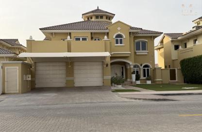 Villa - 5 Bedrooms - 6 Bathrooms for sale in Garden Homes Frond D - Garden Homes - Palm Jumeirah - Dubai