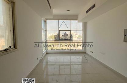 Apartment - Studio - 1 Bathroom for rent in Liwara 1 - Ajman