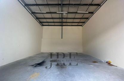 Warehouse - Studio for rent in Industrial Area 18 - Sharjah Industrial Area - Sharjah