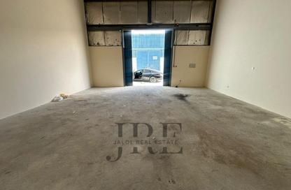 Warehouse - Studio for rent in Industrial Area 18 - Sharjah Industrial Area - Sharjah