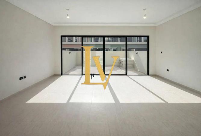 127015505 - Property Image 3