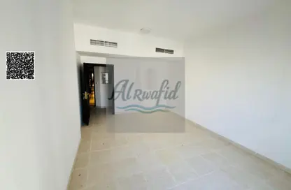 شقة - 2 غرف نوم - 2 حمامات للايجار في برج النعيمية 1 - أبراج النعيمية - النعيمية - عجمان