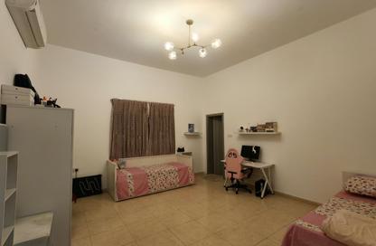 Villa - 4 - 6 for rent in Al Shahba - Mughaidir - Sharjah