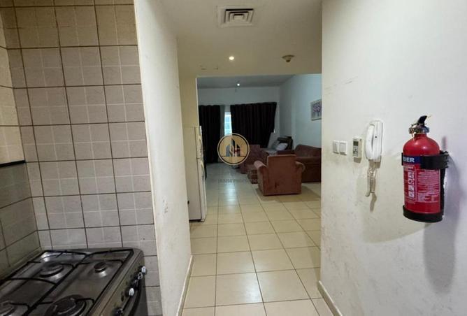 74232426 - Property Image 2