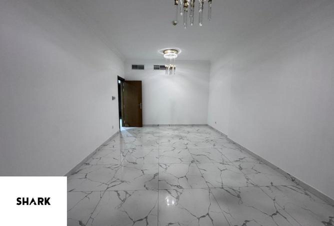 61699729 - Property Image 3