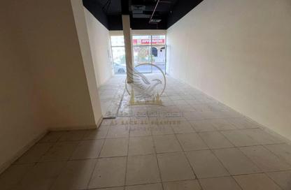 Shop - Studio for rent in Al Tarfa - Mughaidir - Sharjah