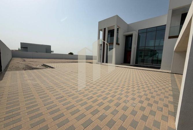 135622886 - Property Image 3