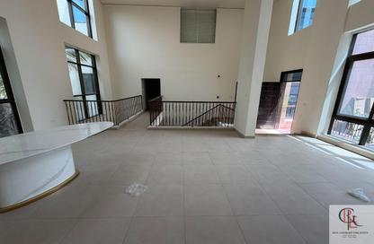 Villa - 5 - 6 for rent in Al Mushrif Villas - Al Mushrif - Abu Dhabi