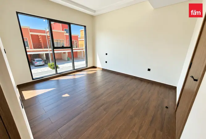 163707909 - Property Image 3
