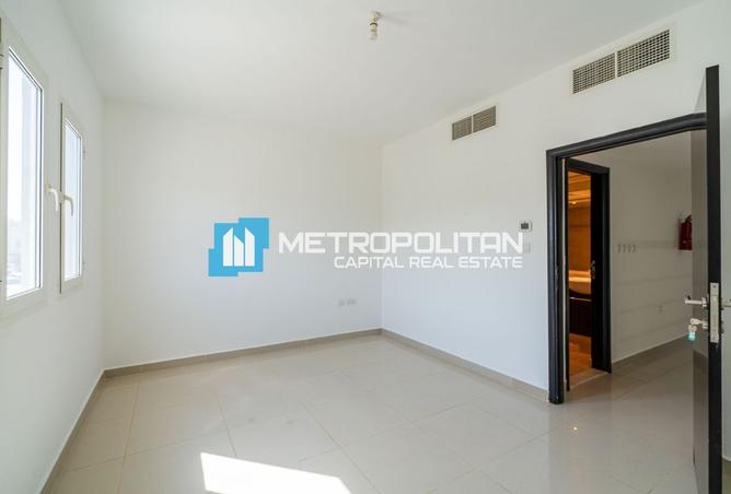 2-bed townhouse in Desert Style · Vacant — photo 2