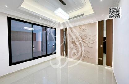 Villa - 5 Bedrooms - 7 Bathrooms for sale in Al Yasmeen 1 - Al Yasmeen - Ajman