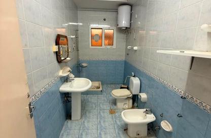 Villa - 5 Bedrooms - 3 Bathrooms for rent in Al Dar Al Baida'a - Umm Al Quwain