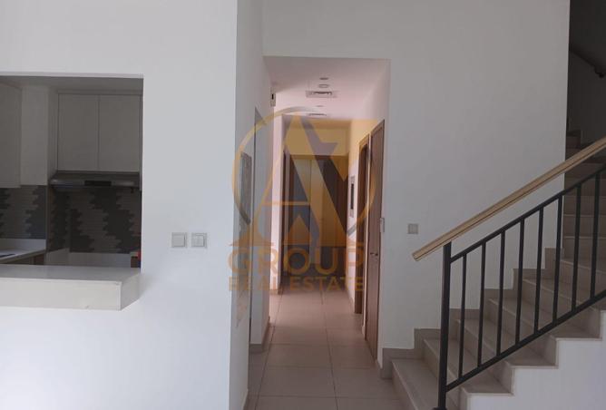105989977 - Property Image 3
