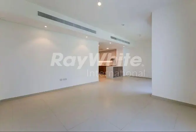 100841650 - Property Image 2