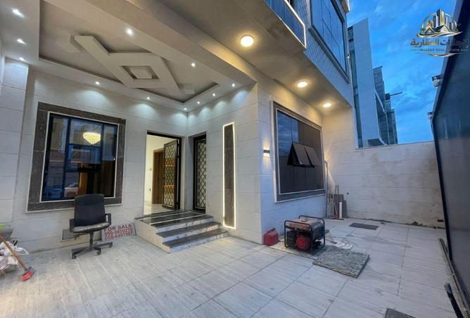 73847184 - Property Image 2