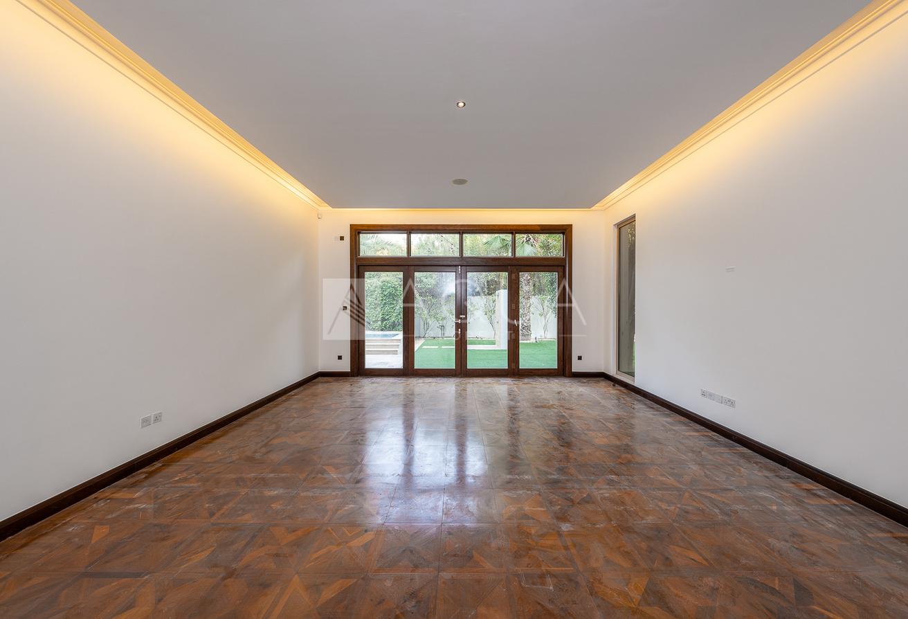 Corner Plot Acacia Villa with Lake View photo 14