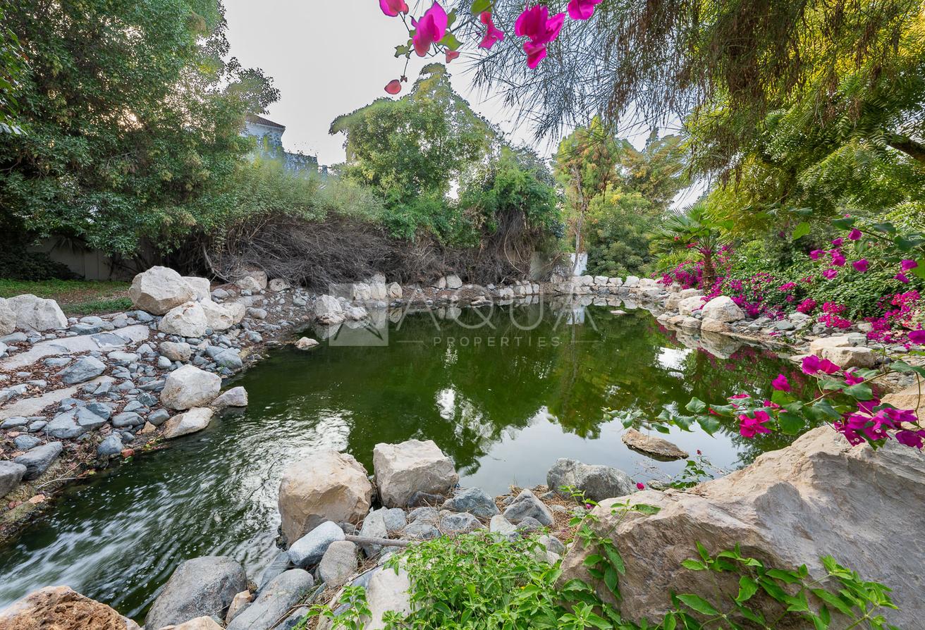 Corner Plot Acacia Villa with Lake View photo 29