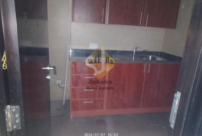113726100 - Property Image 2